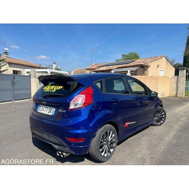 2017 Ford Fiesta-46587923