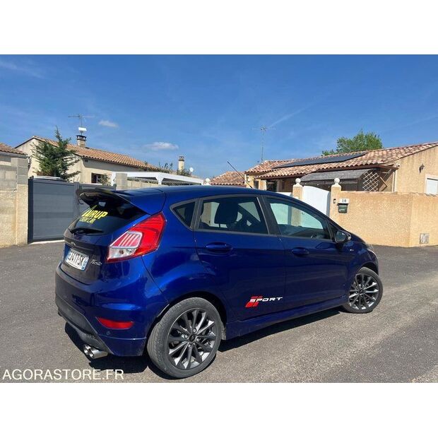 2017 Ford Fiesta-46587924