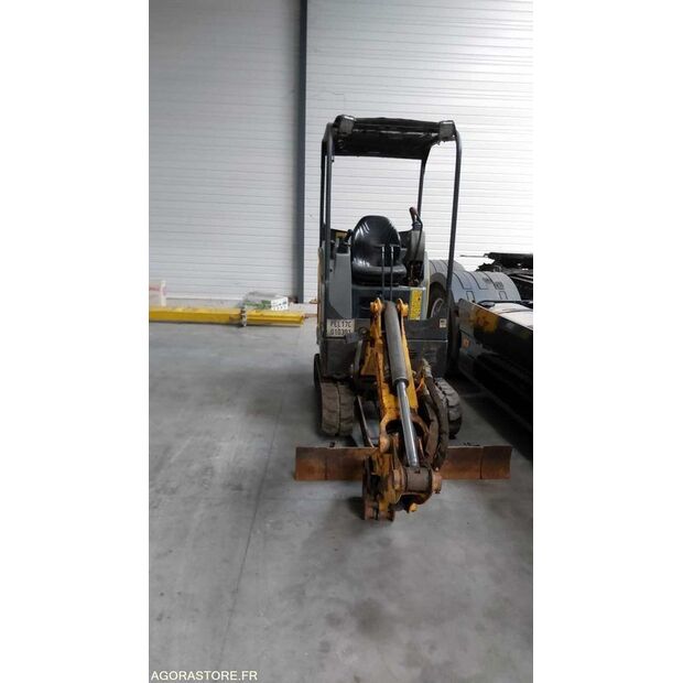 BOBCAT E17-46587935