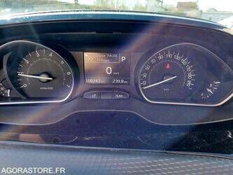 2018-peugeot-208-1442310-46587945