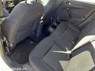 2018-peugeot-208-1442310-46587948
