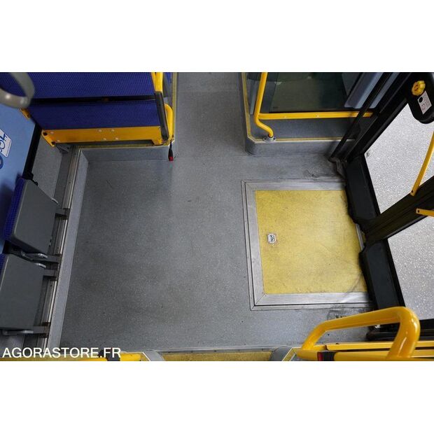 2016 Iveco CROSSWAY LE-46587969