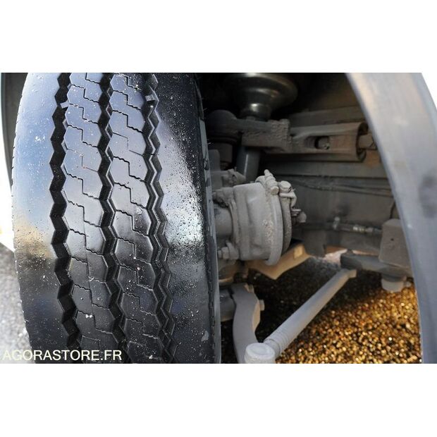 2016 Iveco CROSSWAY LE-46587980