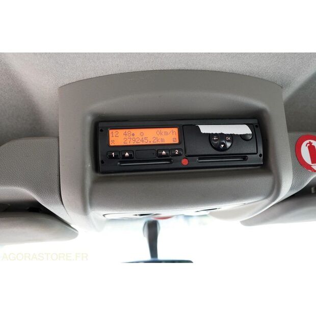 2013 Renault Master-46588050