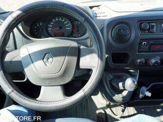 2013-renault-master-1442316-46588052