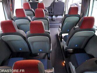 2013-renault-master-1442316-46588059