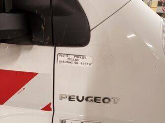 2009-peugeot-boxer-1442319-46588085