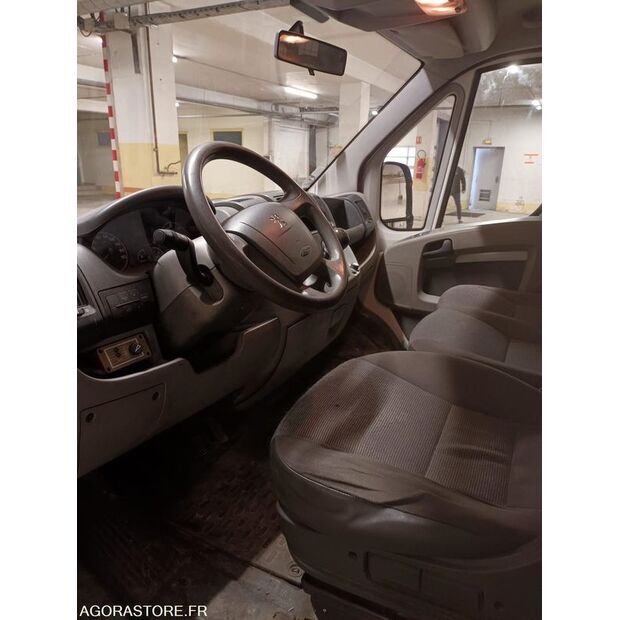 2009 Peugeot BOXER-46588091