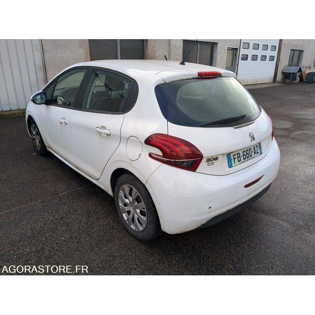 2018 Peugeot 208-46588150