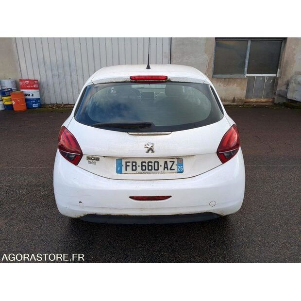 2018 Peugeot 208-46588151