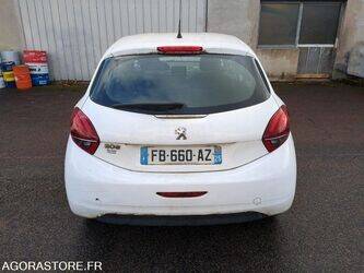 2018-peugeot-208-1442324-46588151