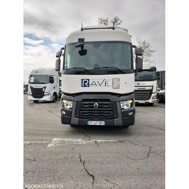 2018 Renault T-46588361