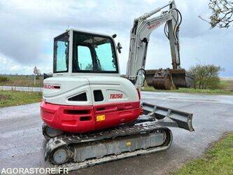 2017-takeuchi-tb-260-1442345-46588403