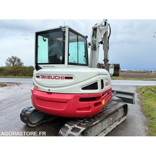 2017 TAKEUCHI TB 260-46588406