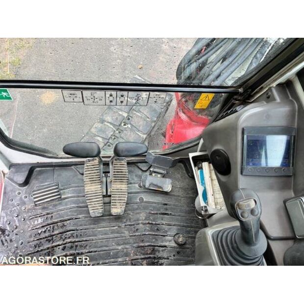 2017 TAKEUCHI TB 260-46588413