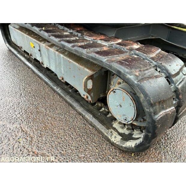 2017 TAKEUCHI TB 260-46588420