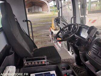 2016-mercedes-benz-atego-1442346-46588434