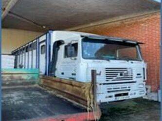 1990-volvo-f12-46588476