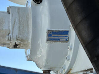 2010-renault-premium-410-1442357-46588581