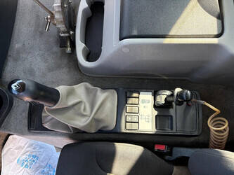 2010-renault-premium-410-1442357-46588588