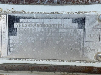 2010-renault-premium-410-1442357-46588600