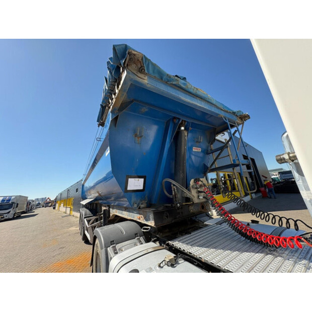 2011 إم أو إل SAF-46588659