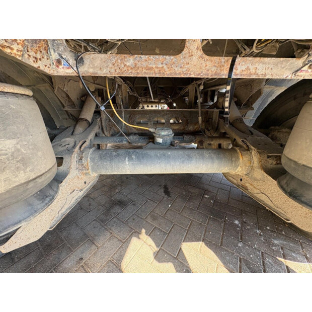 2011 إم أو إل SAF-46588663