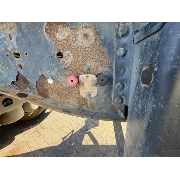 2011 إم أو إل SAF-46588673