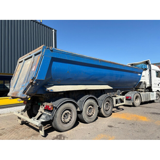 2011 MOL SAF-46588677