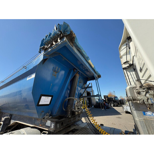 2011 MOL SAF-46588678