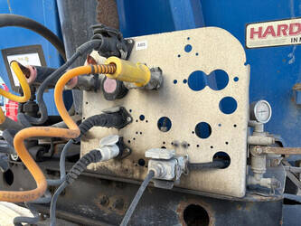 2011-mol-saf-1442360-46588680