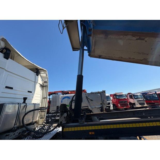 2013 إم أو إل SAF-46588699