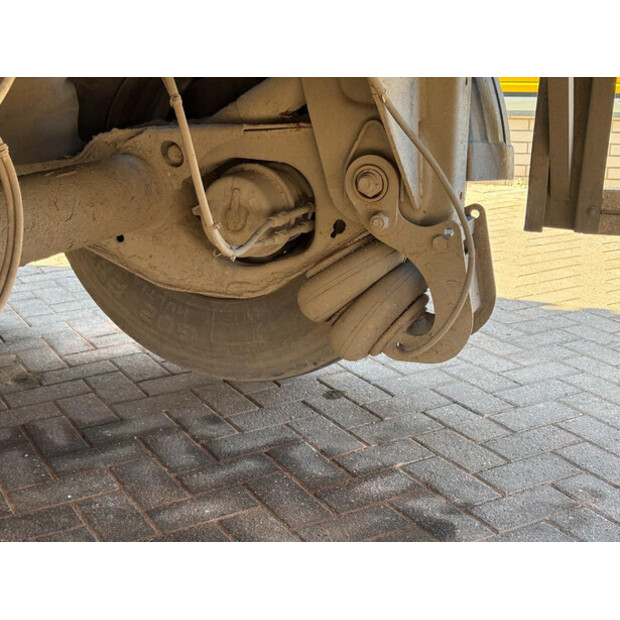 2013 إم أو إل SAF-46588707