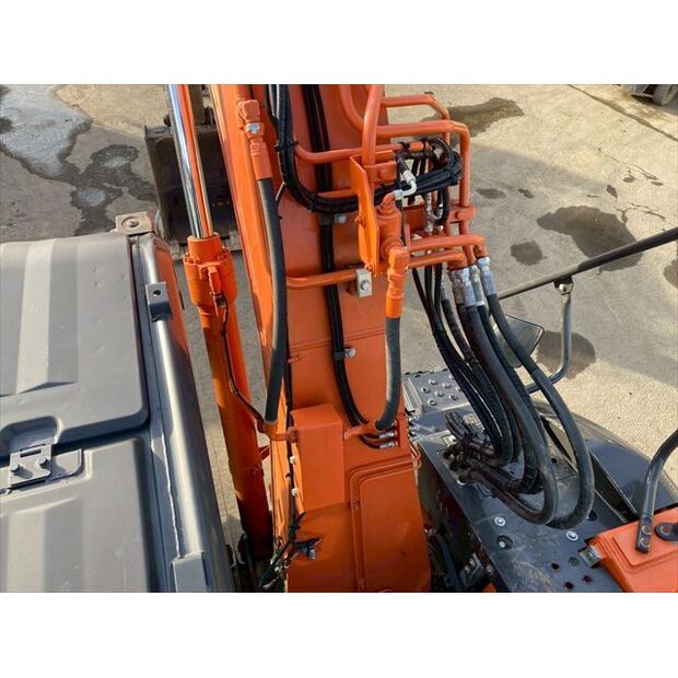 2020 Hitachi ZX135US-6-46588787