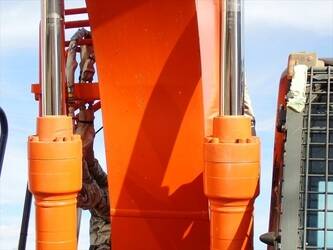 2020-hitachi-zx135us-6-1442369-46588861