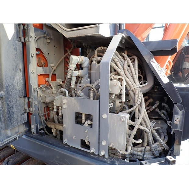 2020 Hitachi ZX135US-6-46588897