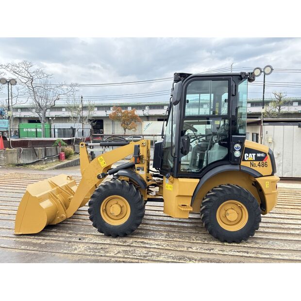 2016 كاتربيلر 901C2-46588905