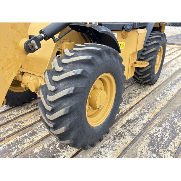 2016 كاتربيلر 901C2-46588910