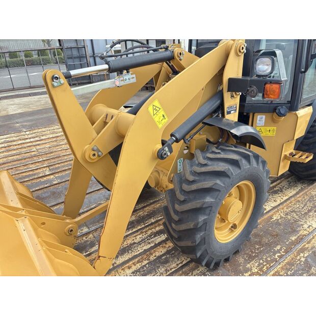 2016 كاتربيلر 901C2-46588921