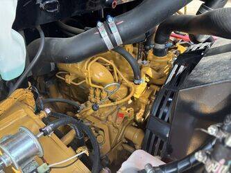 2016-caterpillar-901c2-46588927