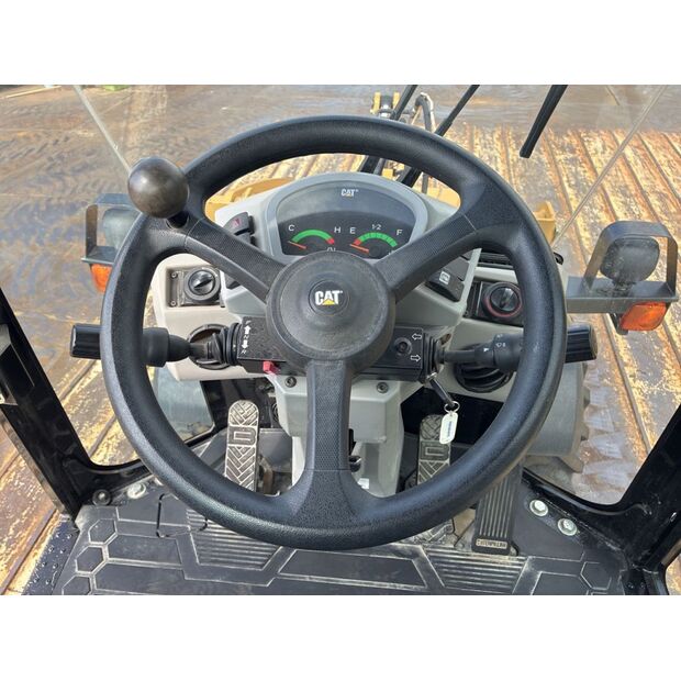 2016 كاتربيلر 901C2-46588934