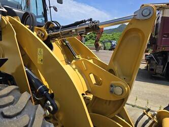 2018-caterpillar-910m-46588953