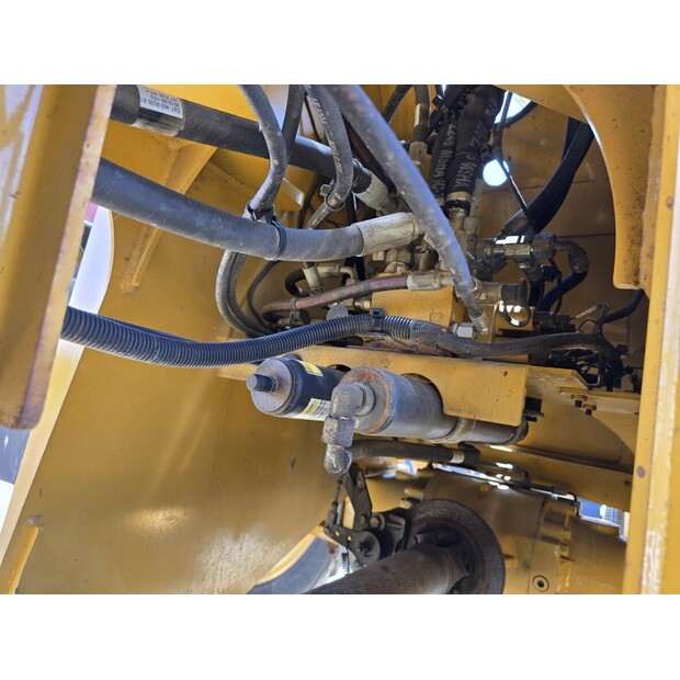 2018 Caterpillar 910M-46588959