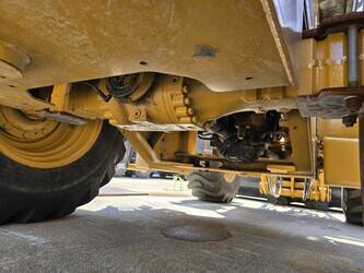 2018-caterpillar-910m-46588965