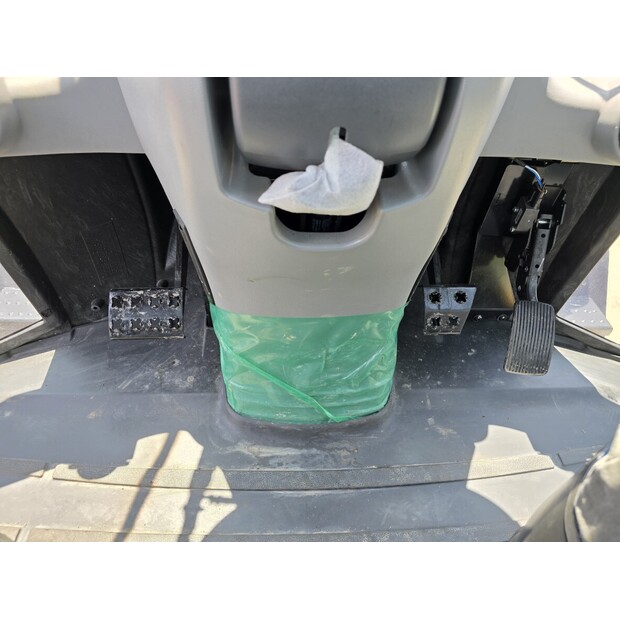 2018 Caterpillar 910M-46588986