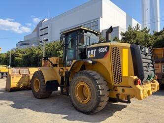 2015-caterpillar-950k-1442372-46589003