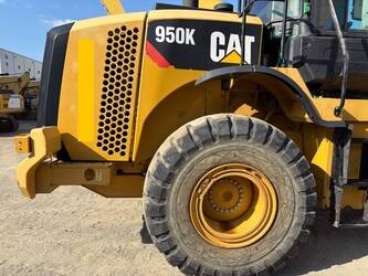 2015-caterpillar-950k-1442372-46589008
