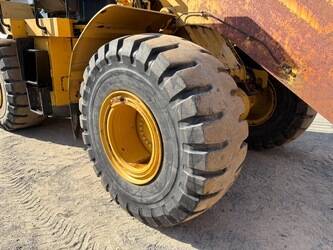 2015-caterpillar-950k-1442372-46589017