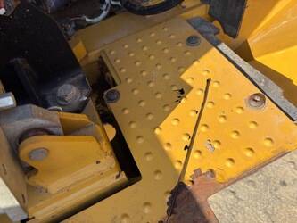 2015-caterpillar-950k-1442372-46589037