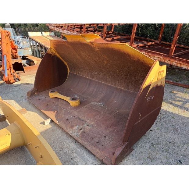 2015 كاتربيلر 950K-46589053